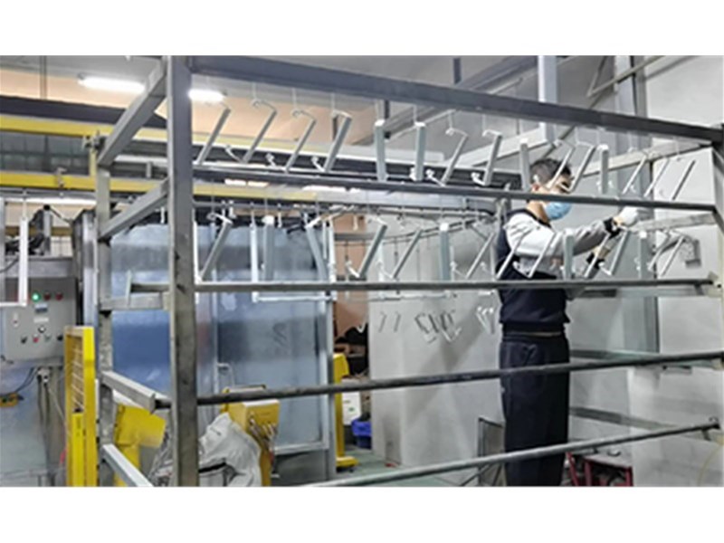 电泳加工的材料选择有何要求？
